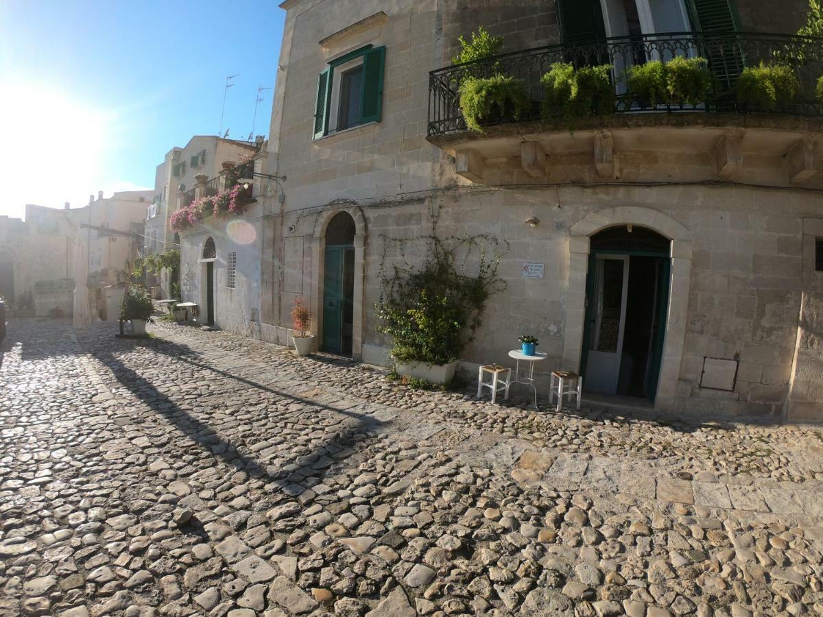 Gli Ipogei Nel Cuore Di Matera Villa Exterior foto