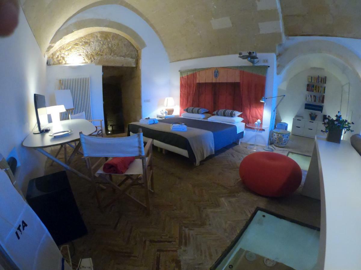 Gli Ipogei Nel Cuore Di Matera Villa Exterior foto