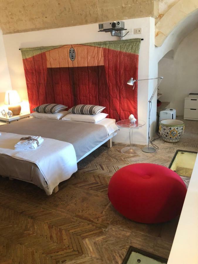 Gli Ipogei Nel Cuore Di Matera Villa Exterior foto